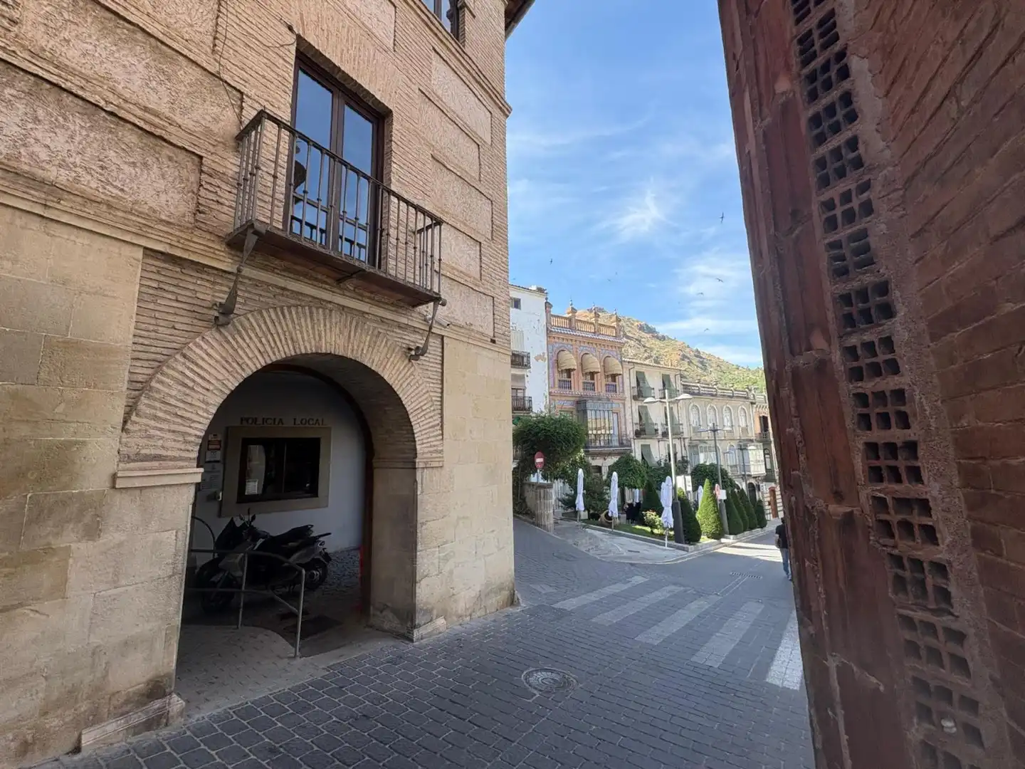 Exterior view of Flat for sale in Cazorla