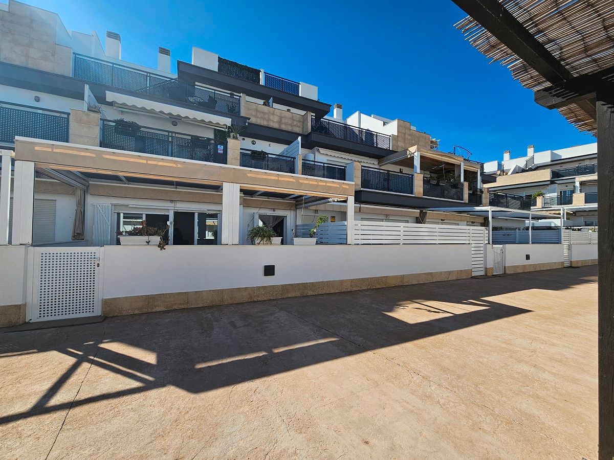 Piso de alquiler en Avinguda D'Escandinàvia, 92, Monte Faro - Altomar II, Gran Alacant, Santa Pola