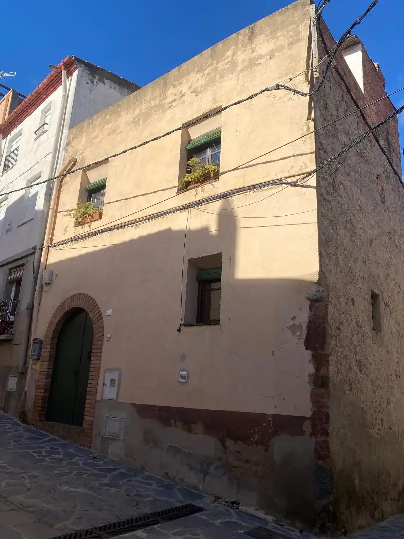 Vista exterior de Finca rústica en venta en Riudecanyes con Calefacción, Terraza y Amueblado