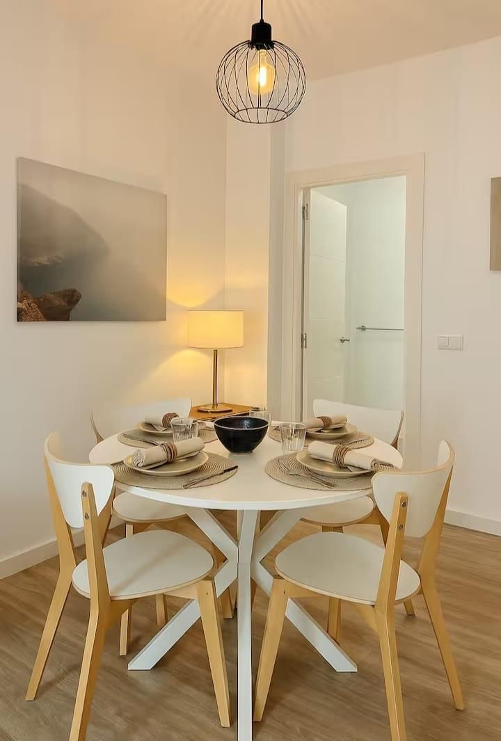 Dining room of Flat to rent in  Sevilla Capital  with Air Conditioner