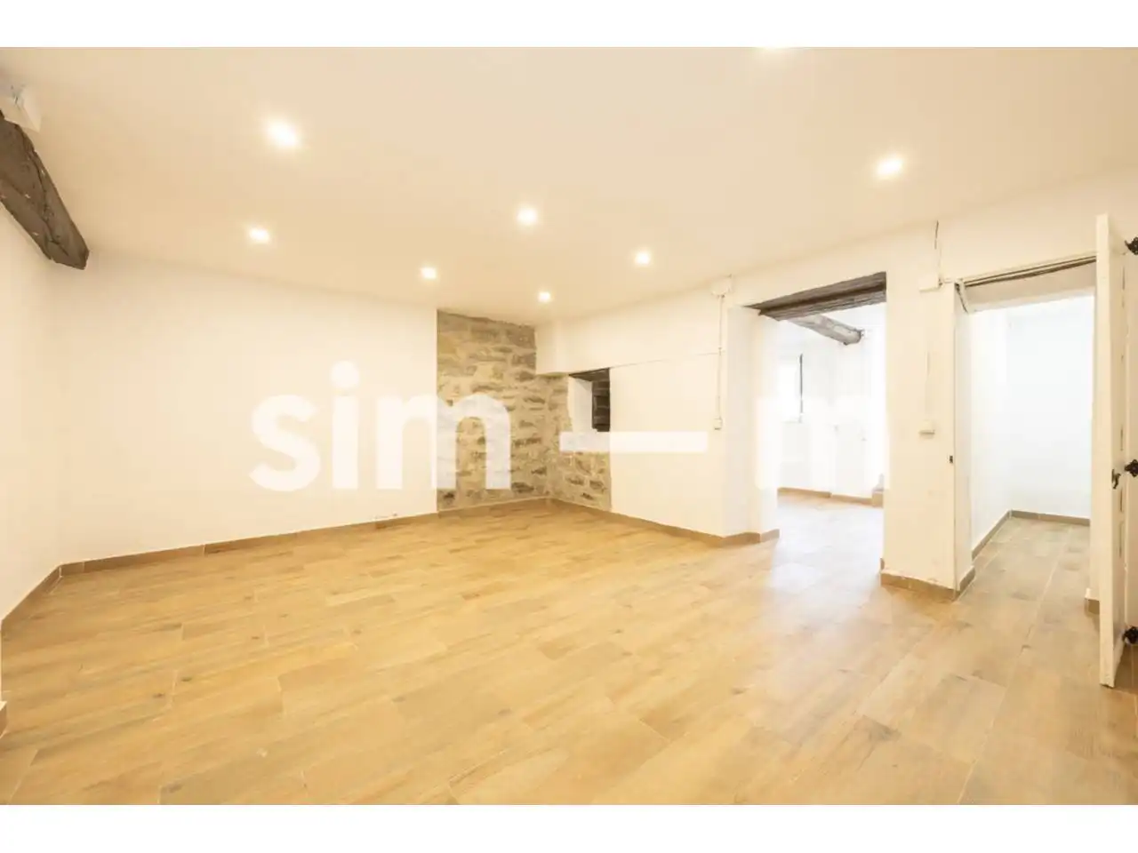 Sala de estar de Casa o chalet en venta en L'Esquirol con Calefacción, Jardín privado y Alarma