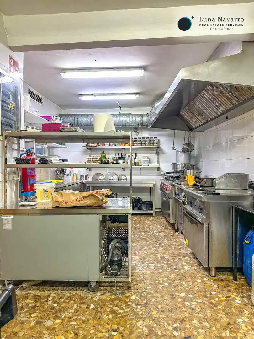 Cocina de Local de alquiler en Altea con Aire acondicionado, Terraza y Amueblado