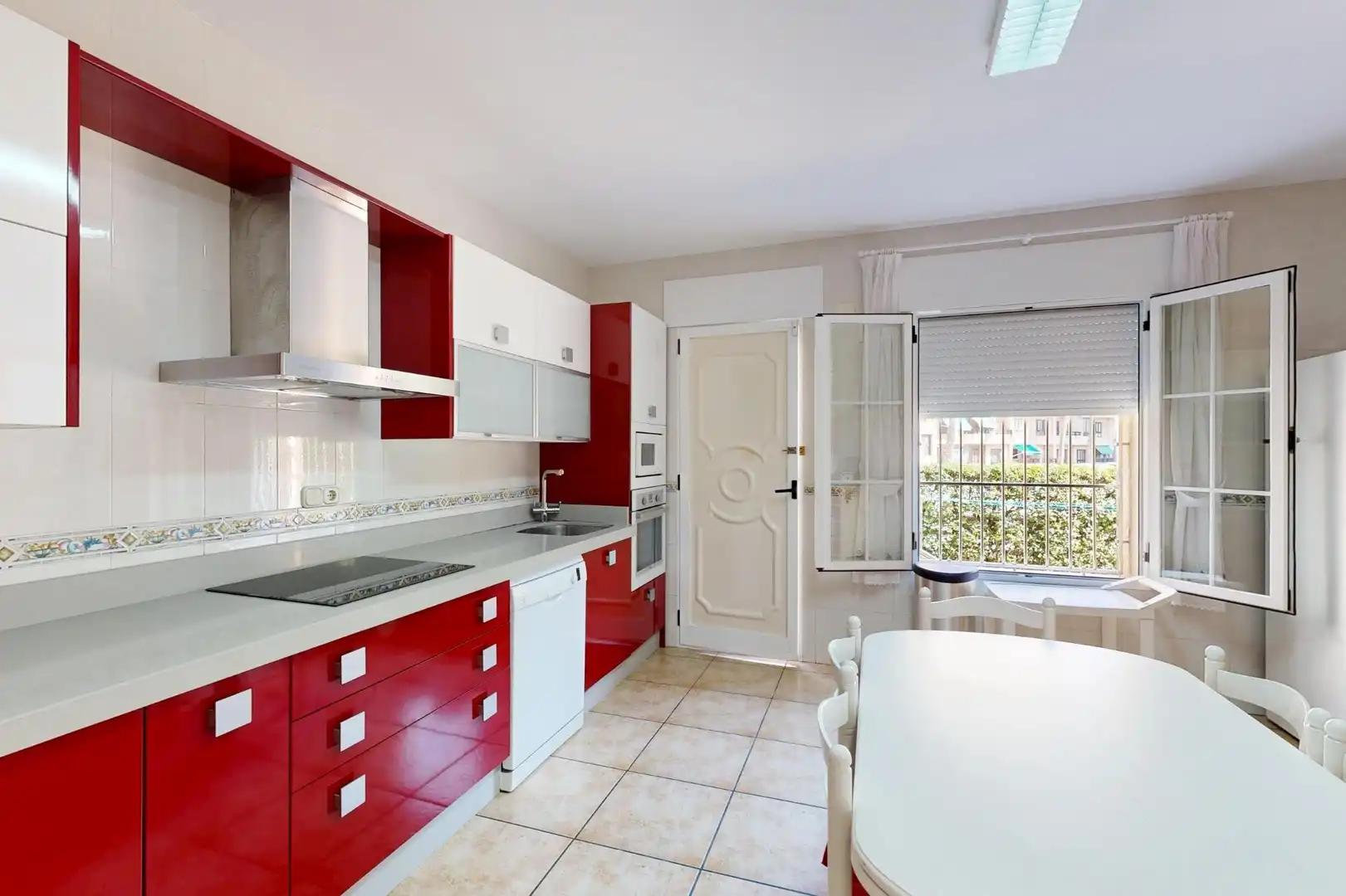 Cocina de Casa o chalet en venta en Cartagena con Jardín privado y Terraza