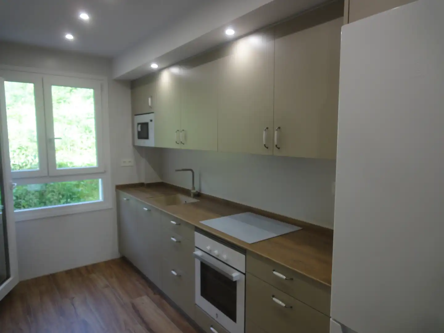 Cocina de Piso de alquiler en Bilbao  con Calefacción, Amueblado y Balcón