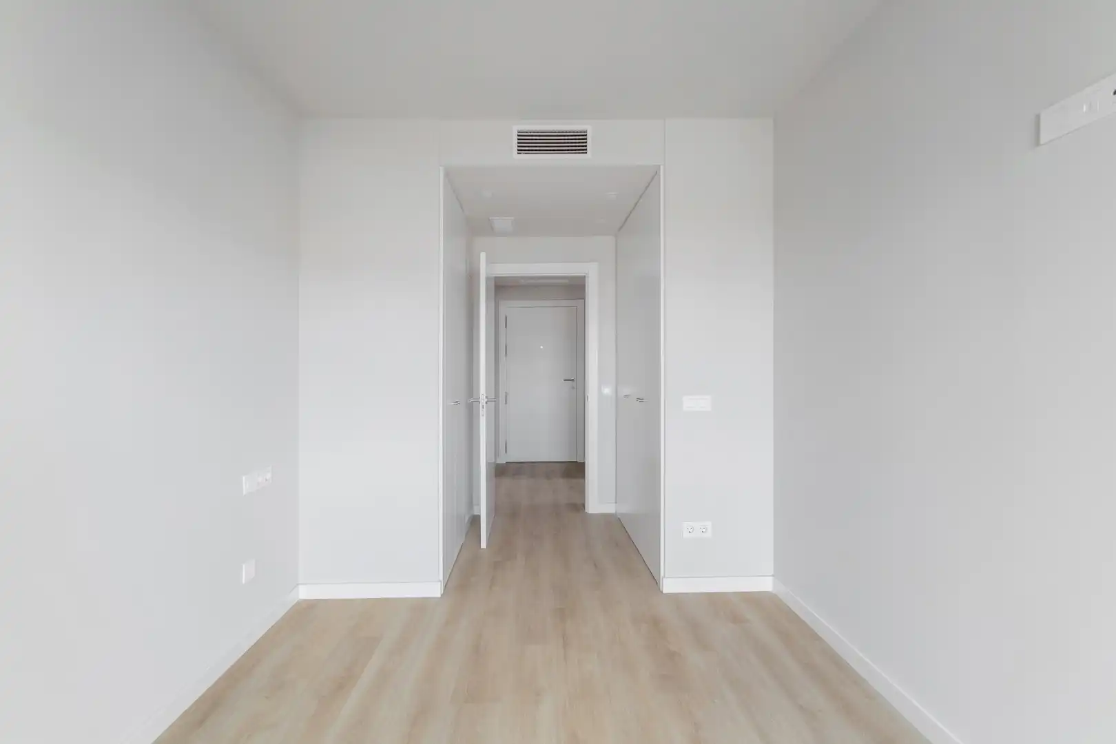 Piso de alquiler en Badalona con Aire acondicionado, Terraza y Trastero