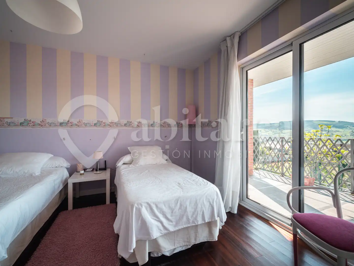 Habitación de Casa o chalet en venta en Piélagos con Calefacción, Jardín privado y Parquet