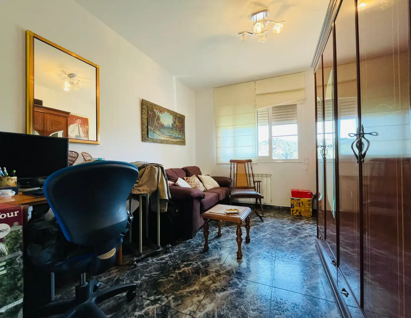 Sala d'estar de Casa o xalet en venda en Corbera de Llobregat amb Aire condicionat, Calefacció i Jardí privat