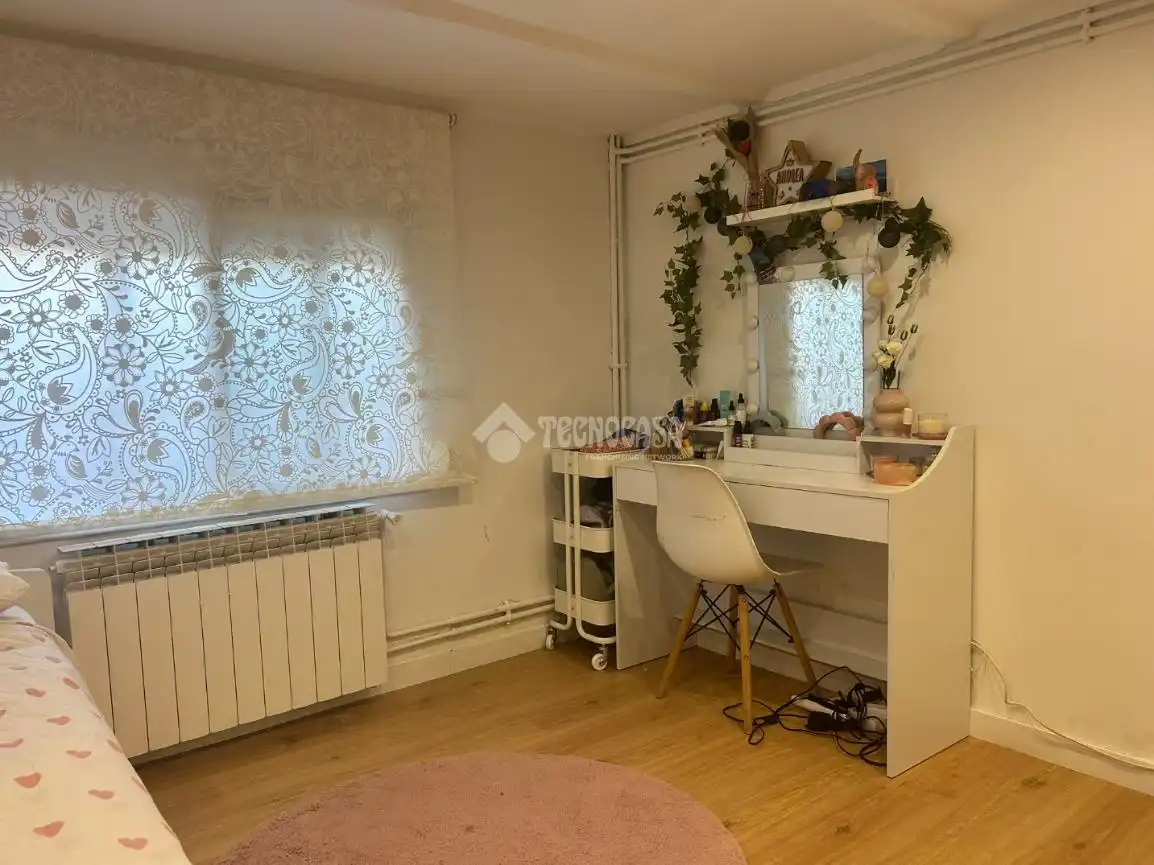 Casa amb terrassa en venda a Sant Vicenç Dels Horts, imagen 18