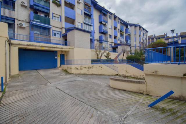 Garaje en Venta en Calle de Rosalía de Castro, 1 en Parque Nueva Granada