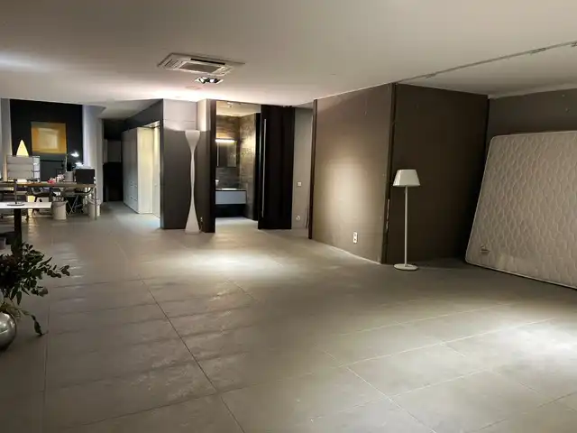 Local comercial en venda a Centre, imagen 13