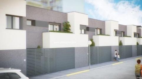 Foto 4 de Casa adosada en venda a Carrer de Narcís Monturiol, Balaguer, Lleida