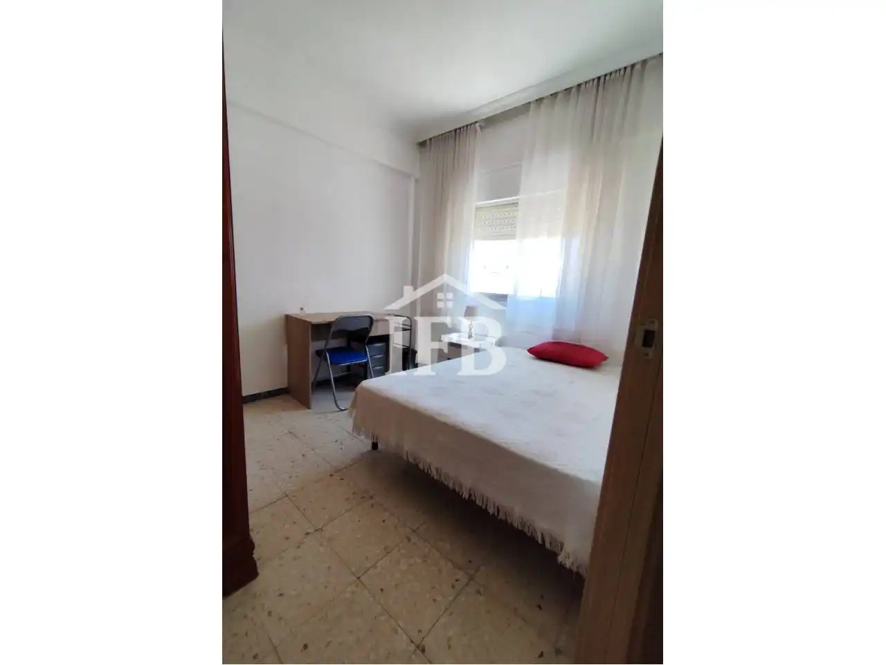 Bedroom of Flat for rent in Badajoz  with Air Conditioner, Heating and Furnished