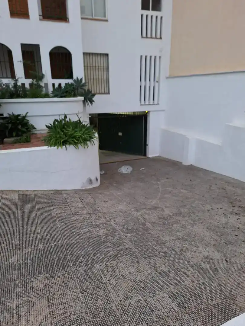 Parkplatz von Garage zur Miete in Rincón de la Victoria