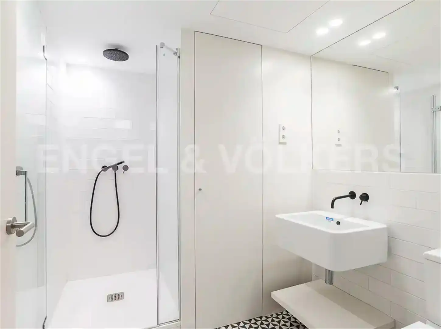 Ático de obra nueva con terraza en venta en Carrer dels Escudellers 16, imagen 20