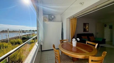 ACOGEDOR APARTAMENTO EN PLANTA BAJA EN SANTA MARGARITA, ROSES  A 100 M DE LA PLAYA.