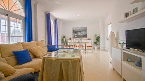 Foto 2 de Casa o chalet en venta en Avenida Los Olivos, 32, Centro - Doña Mercedes, Sevilla