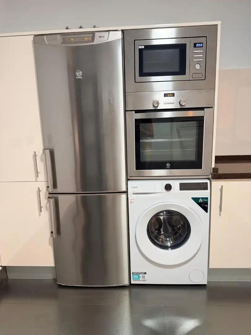 Kitchen of Apartments for rent in Dos Hermanas  with Air Conditioner, Furnished and Oven