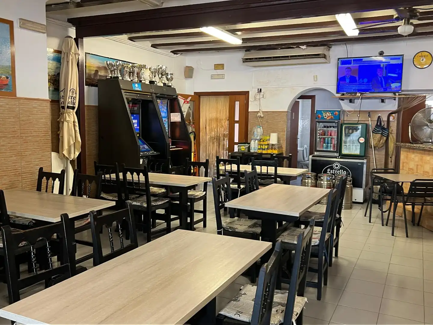 Local en venta en Mont-roig del Camp con Aire acondicionado, Terraza y Amueblado