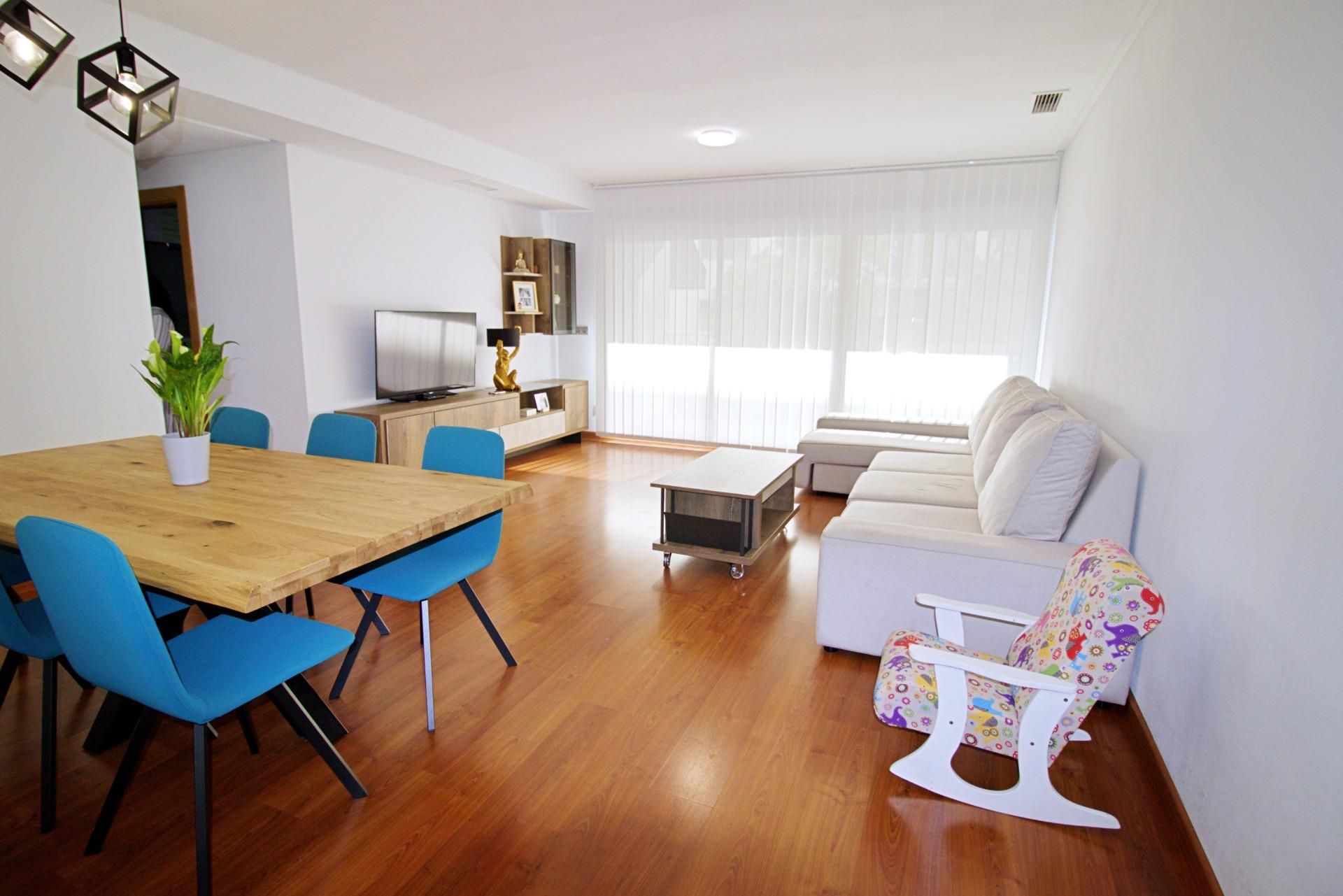 Living room of Planta baja for sale in Elche / Elx  with Private garden, Terrace and Community pool