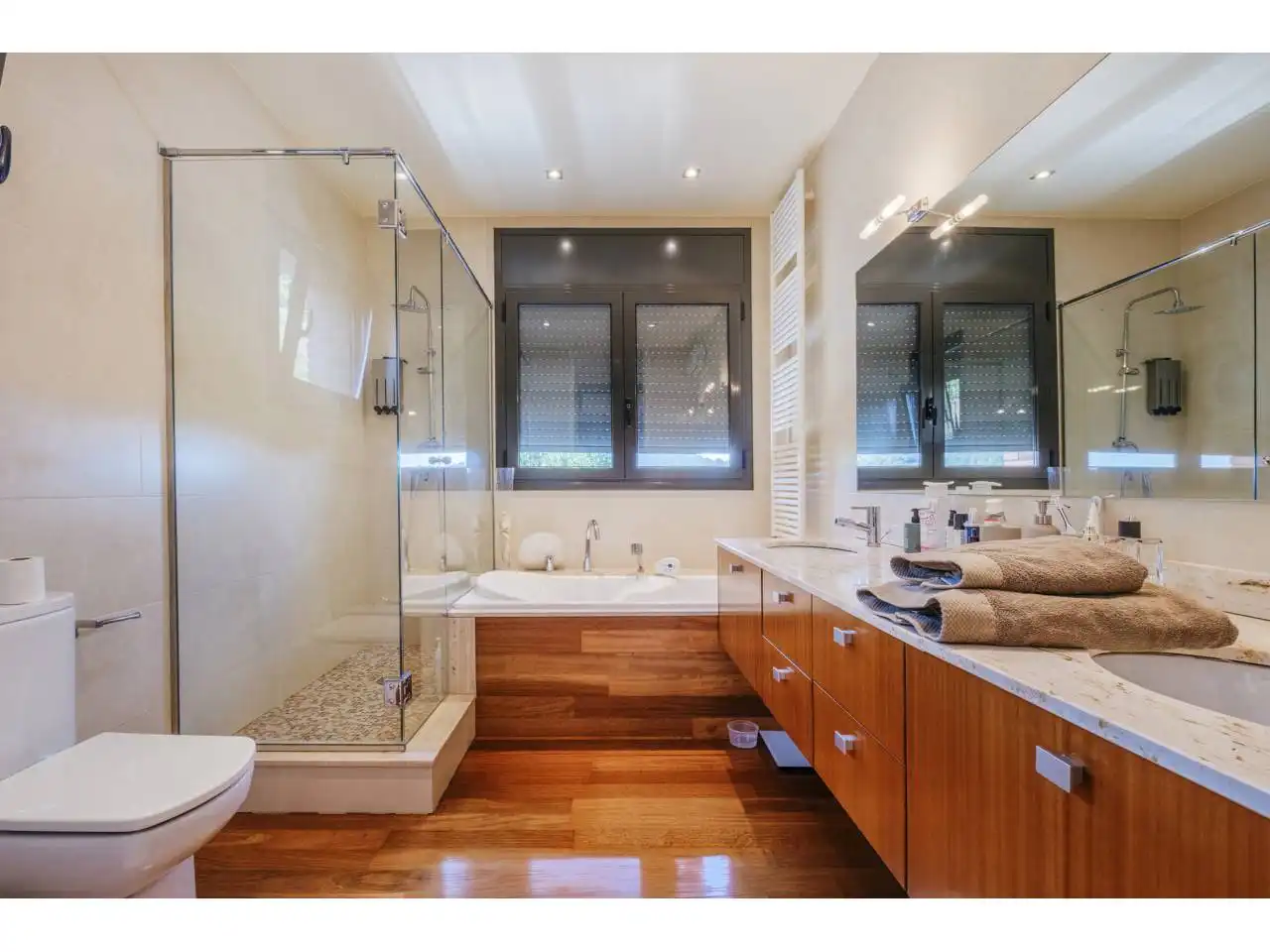 Bathroom of Houses for sale in Matadepera  with Air Conditioner, Heating and Private garden
