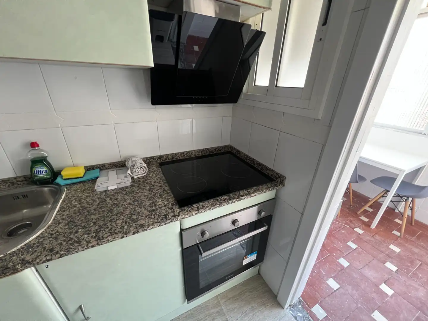 Cuina de Pis en venda en Tarragona amb Aire condicionat, Calefacció i Moblat
