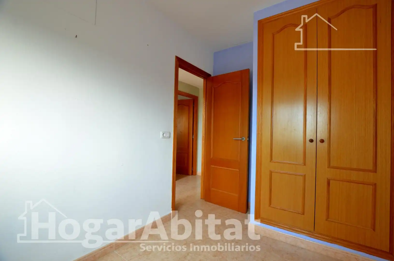 Habitación de Apartamento en venta en Tavernes de la Valldigna con Terraza, Trastero y Balcón