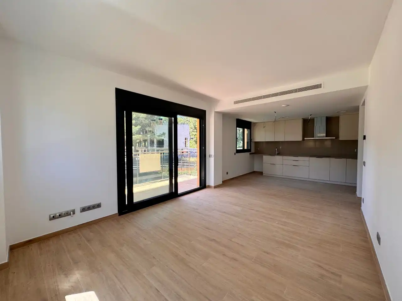 Wohnung mit Terrasse zum Verkauf in Avinguda del Mediterrani, imagen 9