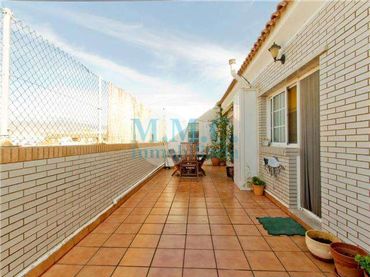 Penthouse mit Pool zur Miete in Roquetas de Mar ciudad