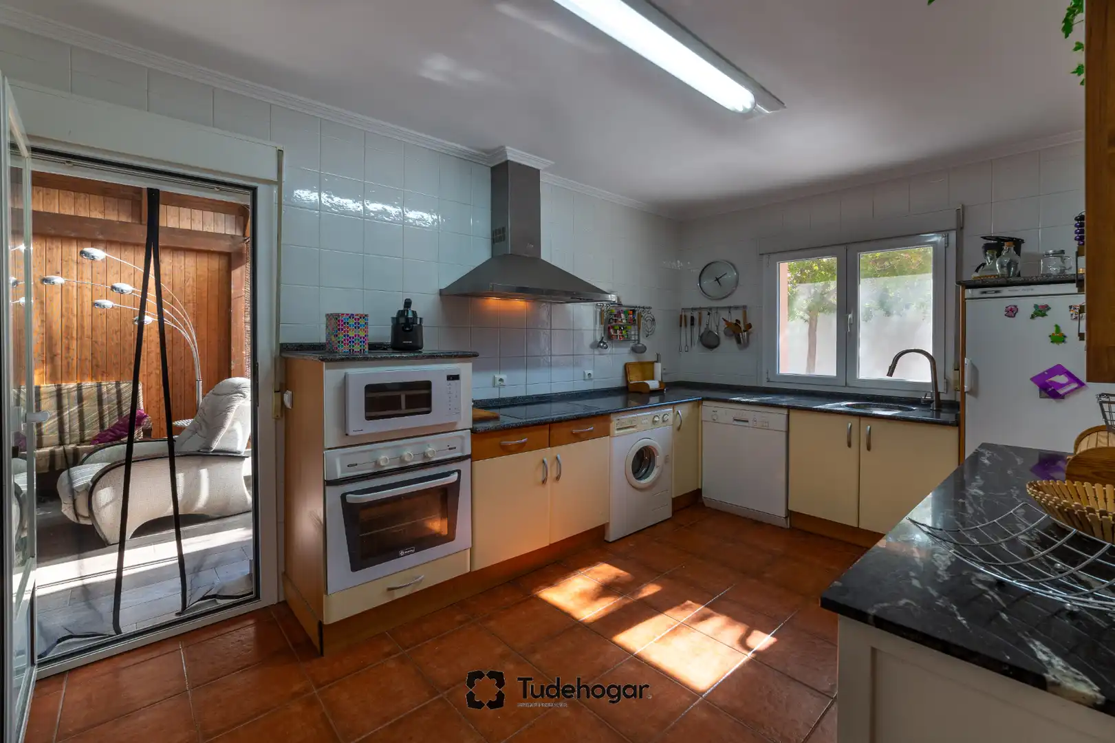 Cocina de Casa o chalet en venta en Tudela de Duero con Calefacción, Jardín privado y Amueblado