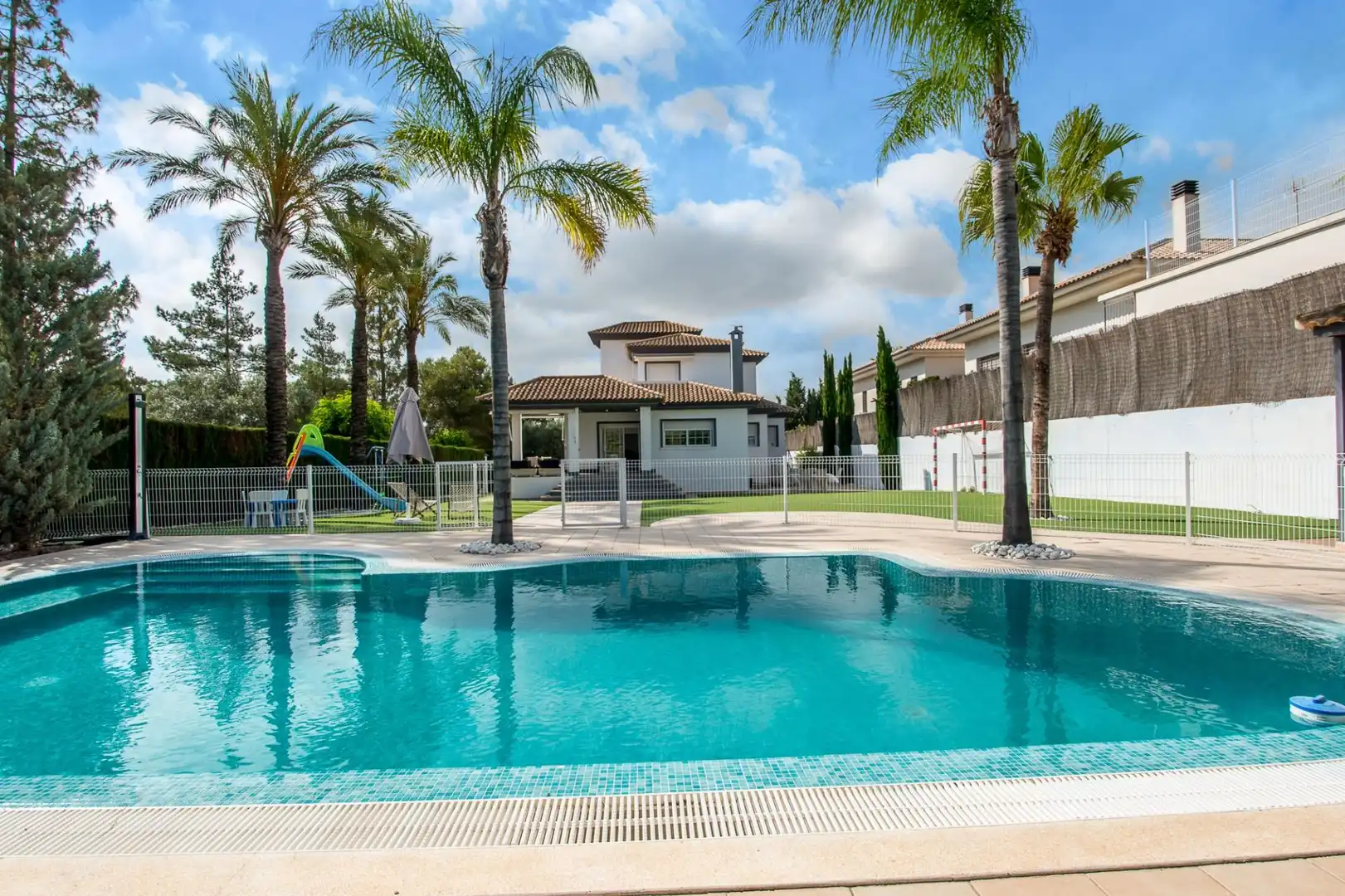 Piscina de Casa o chalet en venta en Molina de Segura con Aire acondicionado, Calefacción y Jardín privado