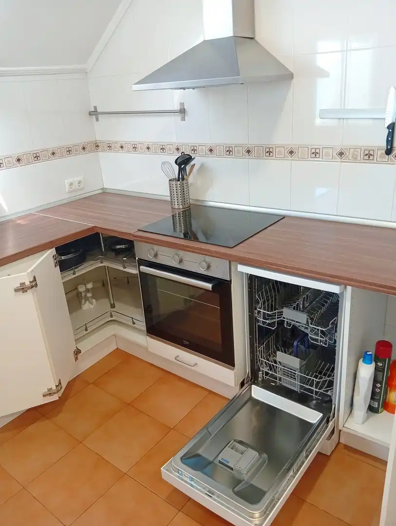 Kitchen of Flat for rent in Málaga  with Air Conditioner, Terrace and Furnished