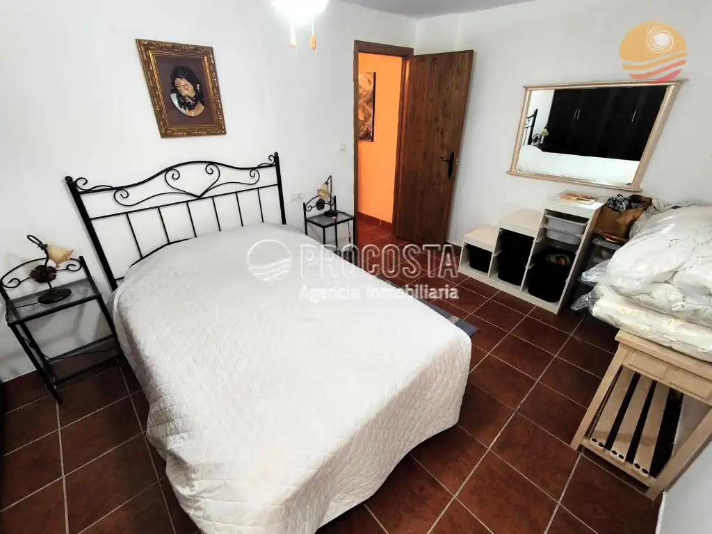 Habitación de Casa adosada en venta en Almuñécar con Aire acondicionado, Jardín privado y Terraza