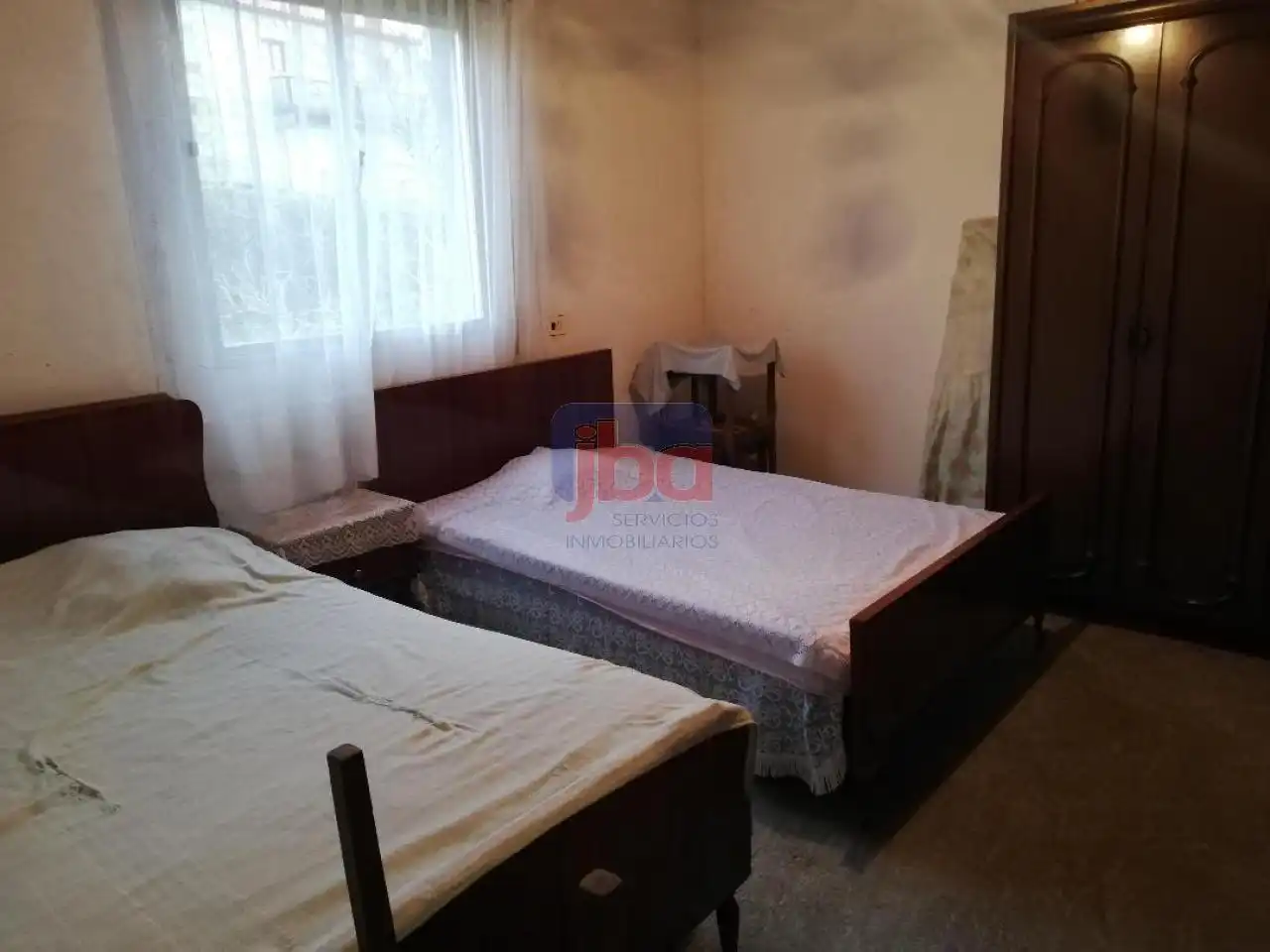 Casa rústica amb jardí en venda a Cenlle, imagen 2