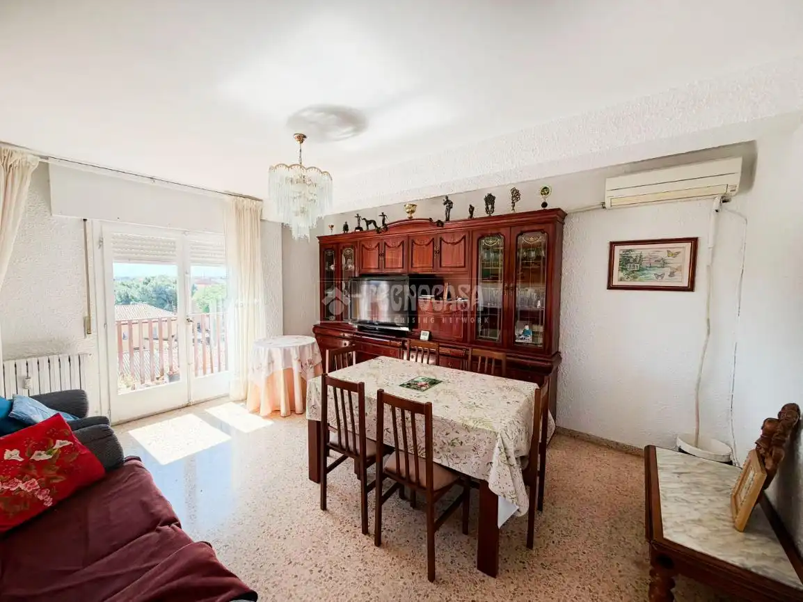 Dining room of Flat for sale in Zaragoza  with Heating and Balcony