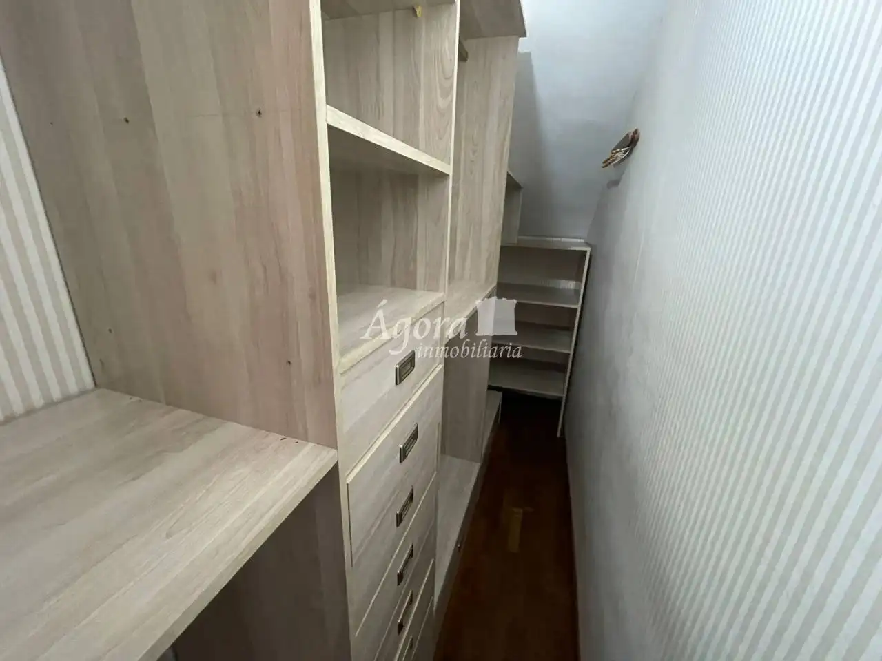 Habitación de Dúplex en venta en Valladolid con Calefacción, Parquet y Terraza