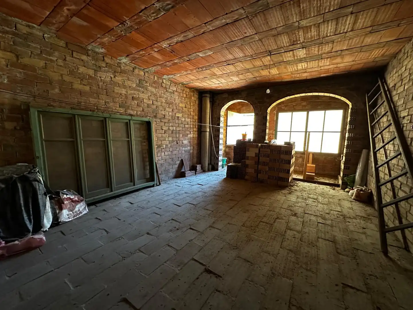 Edificio en venta en Lleida con Alarma