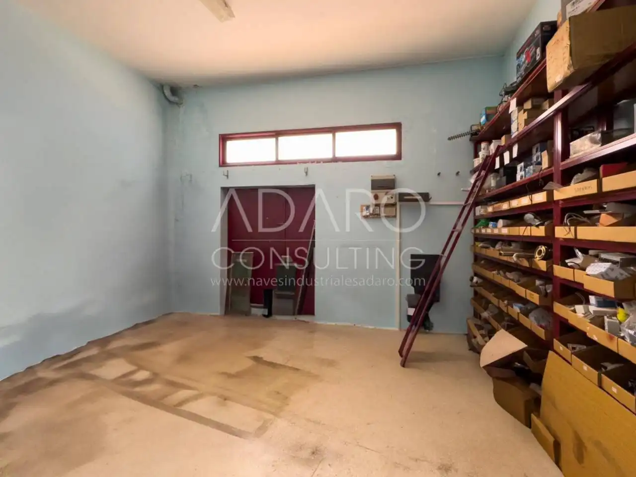 Nave industrial en venta en Calle Puerto de San Glorio, imagen 9