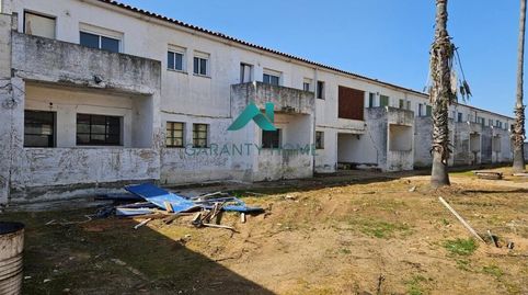 Edificio de 15 viviendas en venta en Valdebótoa