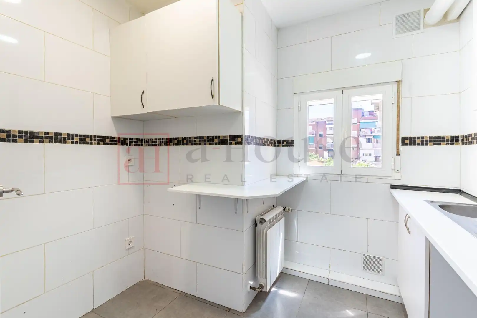 Cocina de Piso en venta en Madrid con Calefacción y Parquet