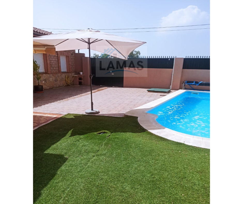 Piscina de Finca rústica en venda en Losar de la Vera amb Jardí privat i Piscina