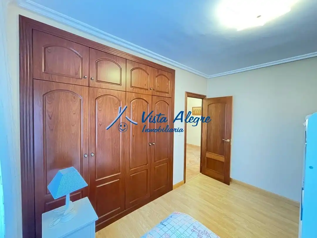 Habitación de Casa o chalet en venta en Cuzcurrita de Río Tirón con Calefacción, Jardín privado y Terraza