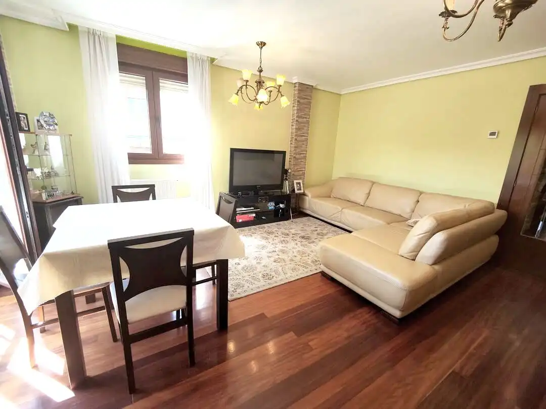 Living room of Flat for sale in Larrabetzu  with Heating, Storage room and Furnished