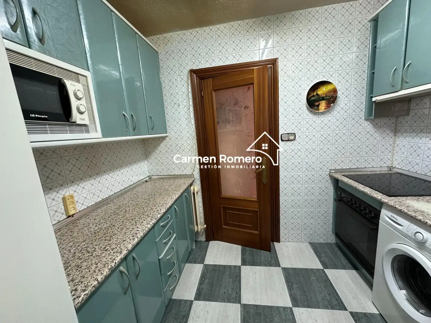 Kitchen of Flat for sale in Salamanca  with Heating and Balcony