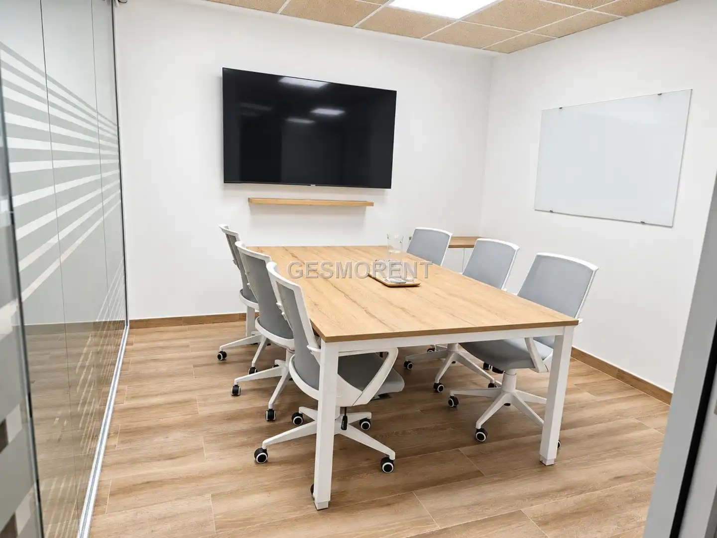 Oficina de lloguer en Ponent