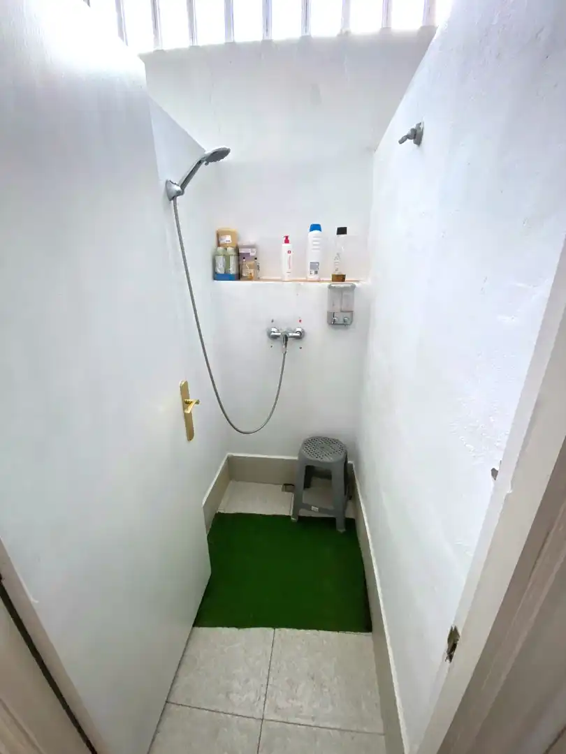 Bany de Casa o xalet en venda en Castro-Urdiales amb Calefacció, Jardí privat i Parquet