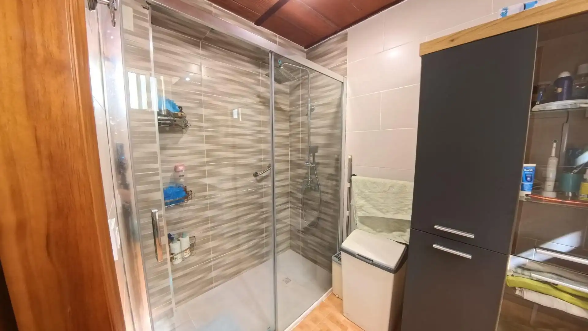 Baño de Piso en venta en Cádiz con Aire acondicionado y Calefacción
