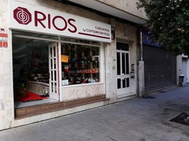 Local comercial en venda a Boiro