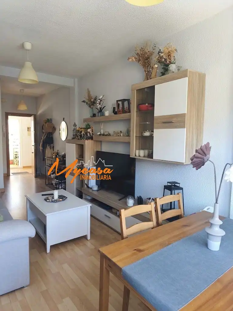 Sala d'estar de Pis en venda en Villaviciosa de Odón amb Calefacció