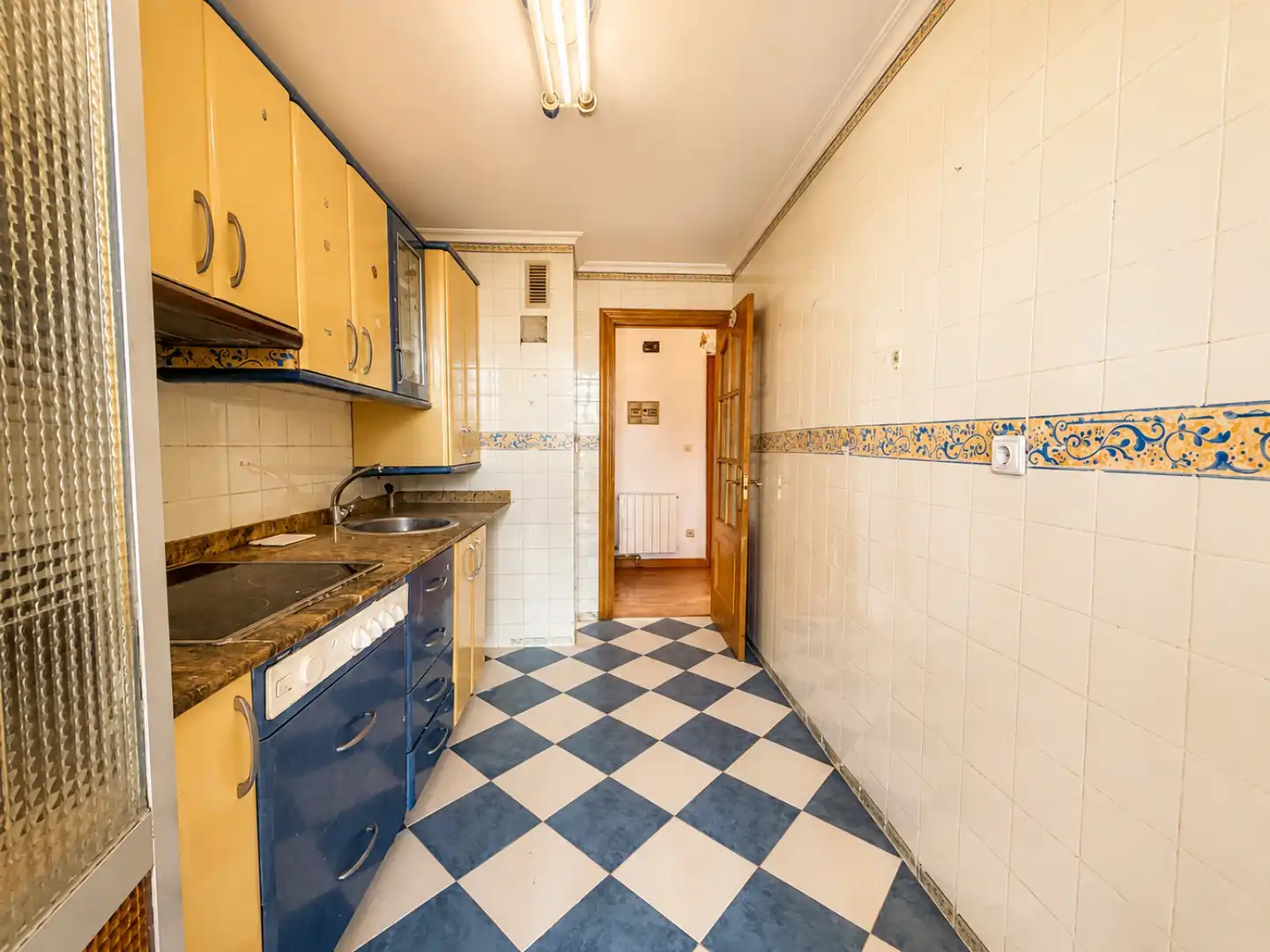 Kitchen of Flat for sale in Torrelavega   with Heating, Private garden and Parquet flooring