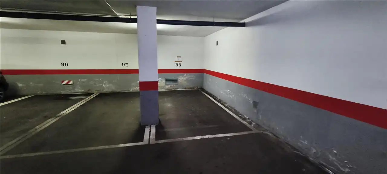 Einzelparkplatz zum Verkauf in VIEJO DE VICALVARO, imagen 4